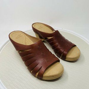 Dansko Tilly Wood Clogs Size 41 US 10.5 Brown Leather Slip On Comfort Shoes